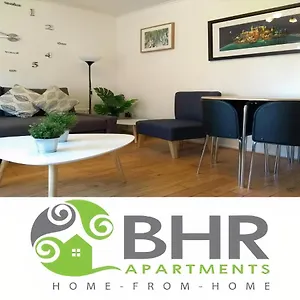 Very Location- Free Parking - 2 Bedrooms Apartment Belfast